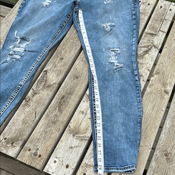 Silver Jeans Women’s Boyfriend Distressed Straight Leg Sz 14 - Picture 10 of 12